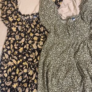 Old Navy Black and Green Floral Dresses